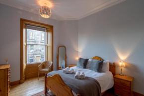 Отель Edinburgh Serviced Apartment  Эдинбург